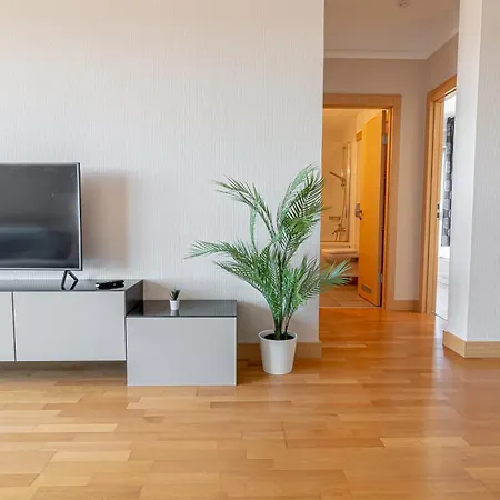 24th Floor Panoramic With Free Parking - Panorama Residences - 5 Min To Rix Riga