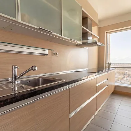 Апартаменты 24th Floor Panoramic With Free Parking - Panorama Residences - 5 Min To Rix *